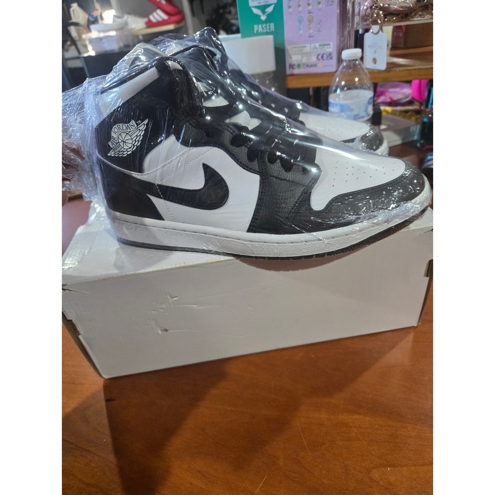 Nike Air Jordan 1 Mid Panda White Black Womens Size 9 DV0991-101